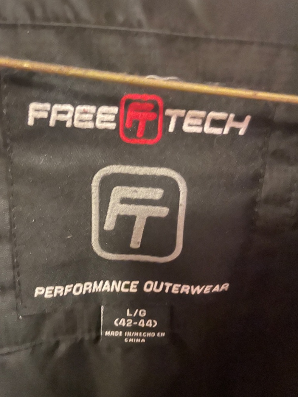 Men’s Free Tech Performance jacket - Picture 5 of 5
